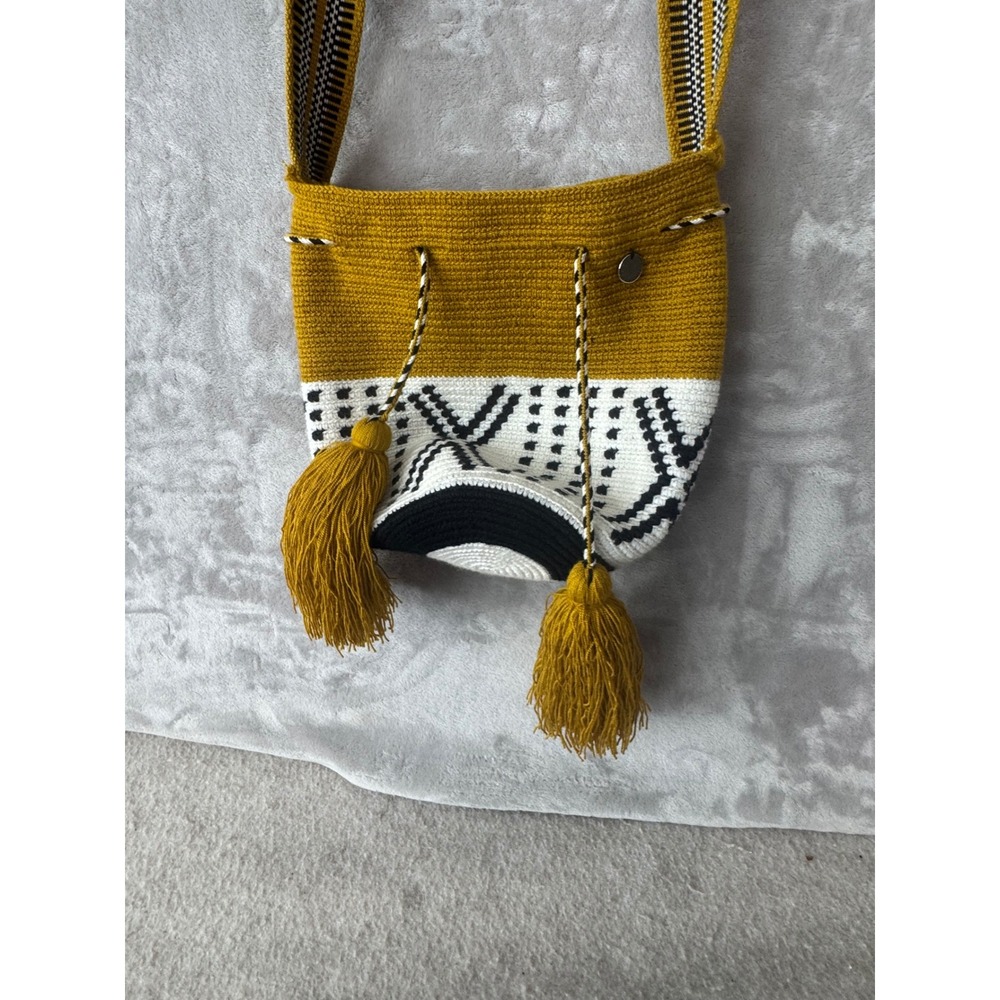 Amaranta Handmade Wayuu Mochila Bag Mustard Yellow Geometric Tassel Crossbody
